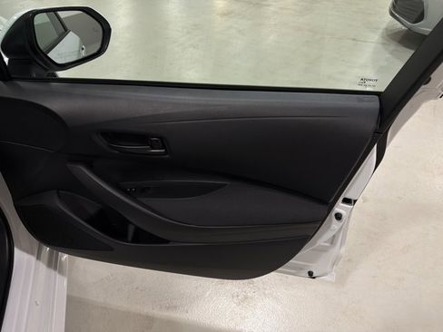 Used 2026 Toyota Corolla LE image 38