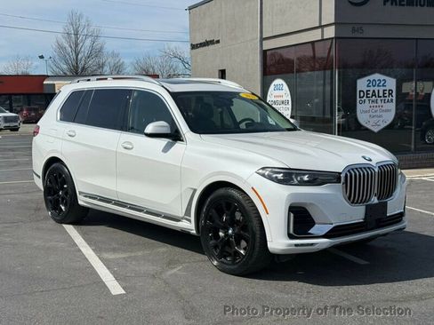 Used 2021 BMW X7 xDrive40i image 3