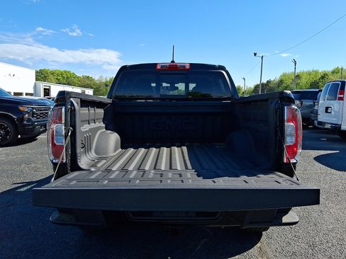 Certified 2022 GMC Canyon Elevation w/ Elevation Premium Package AWD/4WD image 28