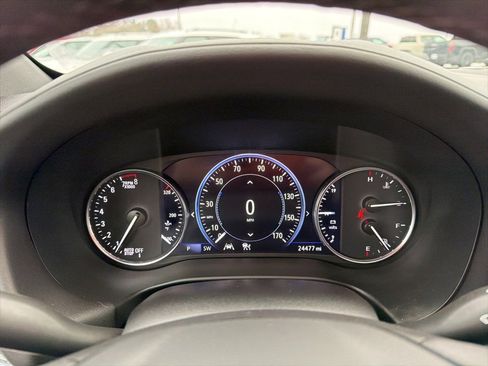 Used 2024 Buick Enclave Avenir w/ Avenir Technology Package image 12