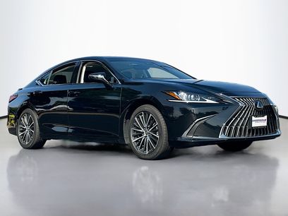 Certified 2024 Lexus ES 350 w/ Premium Package