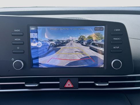 New 2026 Hyundai Elantra SE FWD image 11