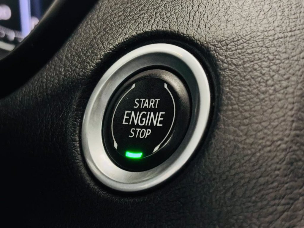 Used 2022 Cadillac XT4 Sport w/ Enhanced Visibility Package AWD/4WD image 59