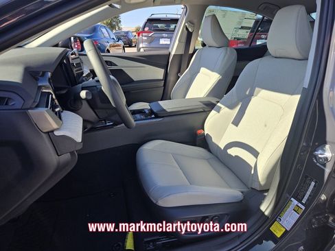 New 2026 Toyota Camry XLE FWD image 5