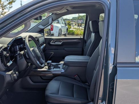 New 2026 Chevrolet Silverado 1500 LT w/ Z71 Off-Road Package image 11