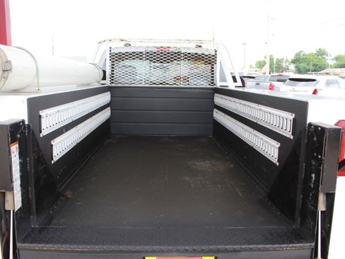 Used 2022 Ford F250 XL w/ Power Equipment Group RWD image 46