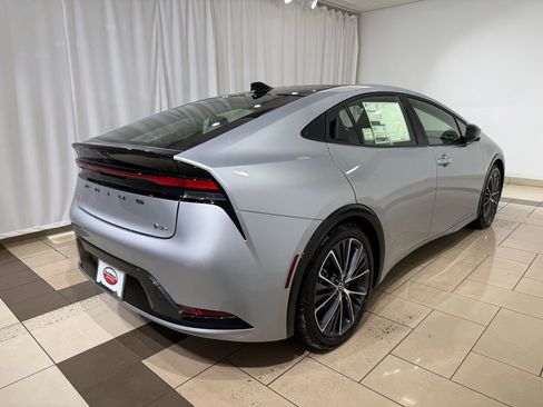 New 2026 Toyota Prius XLE image 5