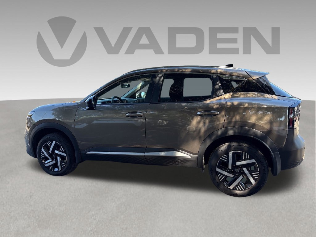 Used 2026 Nissan Kicks SV FWD image 16
