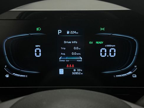 Used 2023 Kia Sportage LX image 13