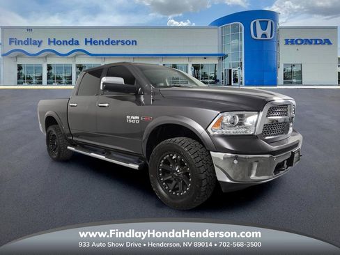 Used 2018 RAM 1500 Laramie w/ Convenience Group AWD/4WD image 1