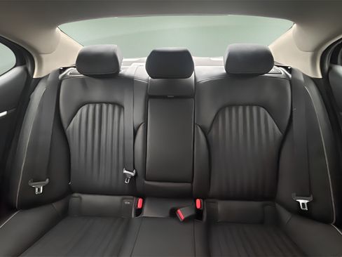 New 2026 Genesis G70 2.5T Prestige AWD/4WD image 23
