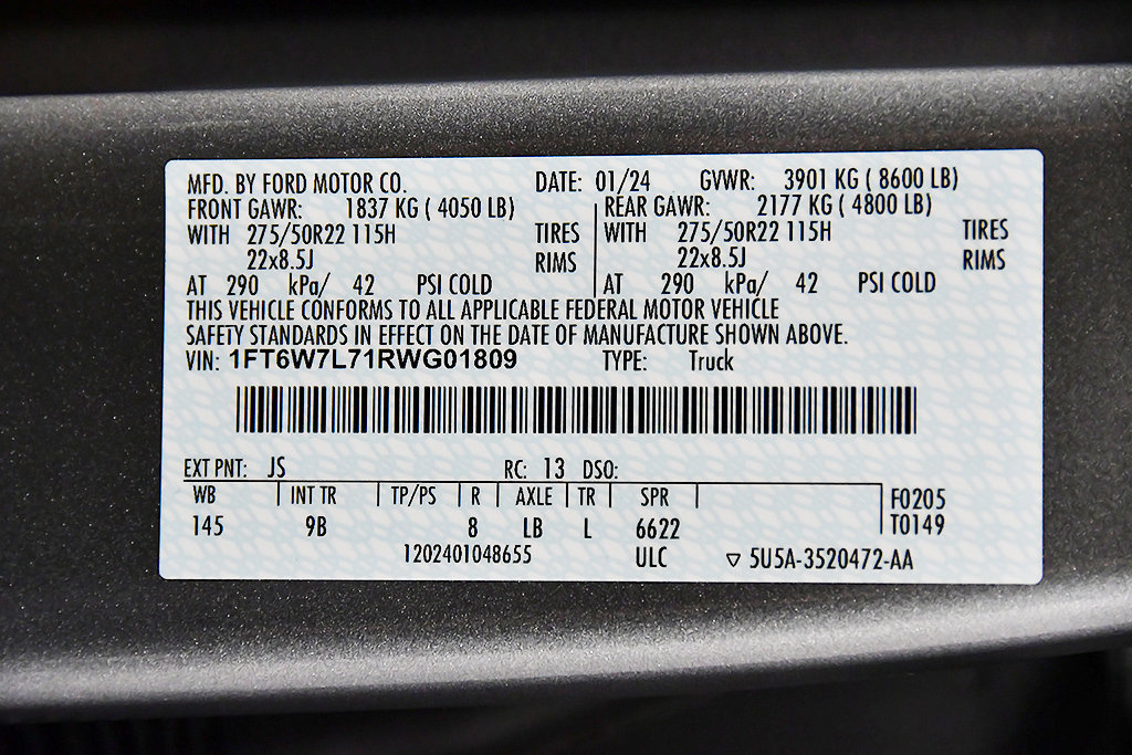 Used 2024 Ford F150 Lightning Platinum AWD/4WD image 15