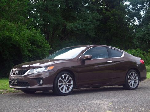 Used 2014 Honda Accord EX-L image 1
