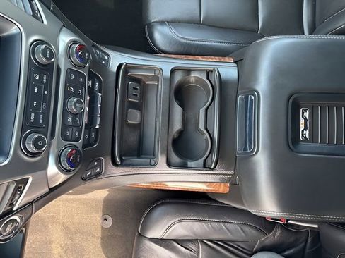 Used 2018 Chevrolet Tahoe Premier image 49