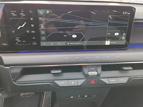 Certified 2026 Kia EV9 GT-Line image 13