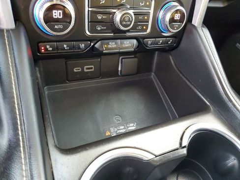 Used 2021 GMC Yukon SLT image 23