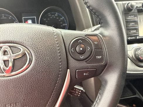 Used 2017 Toyota RAV4 XLE AWD/4WD image 25