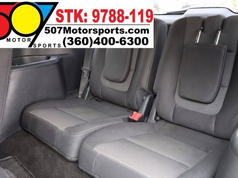 Used 2016 Ford Explorer XLT AWD/4WD image 14