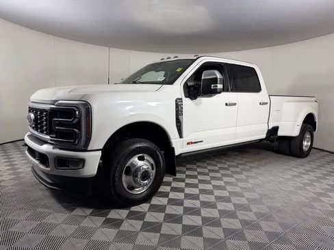 Used 2024 Ford F350 Limited w/ FX4 Off-Road Package image 3