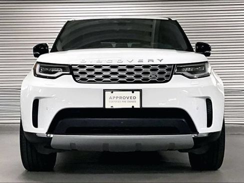 Certified 2025 Land Rover Discovery S AWD/4WD image 2