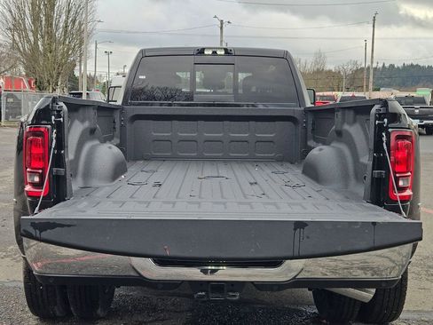 New 2026 RAM 3500 Tradesman AWD/4WD image 10