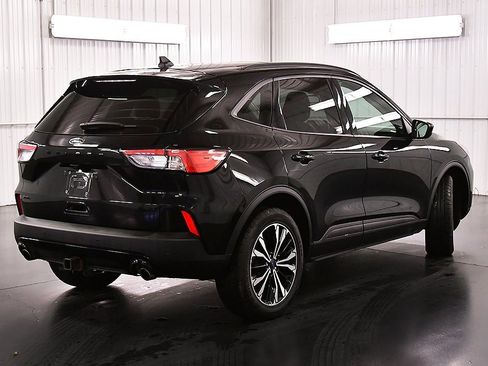 Used 2022 Ford Escape SEL w/ SEL Stealth AWD Package image 7