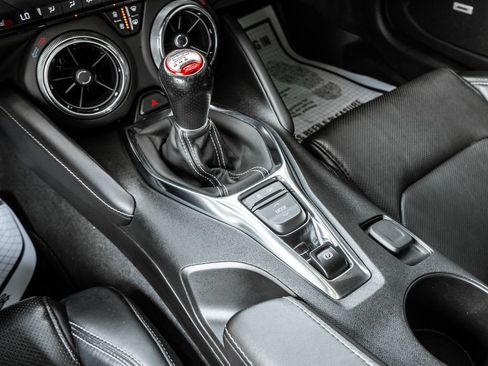 Used 2019 Chevrolet Camaro SS RWD image 20