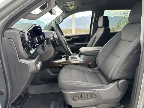 Used 2023 GMC Sierra 1500 Elevation AWD/4WD image 16