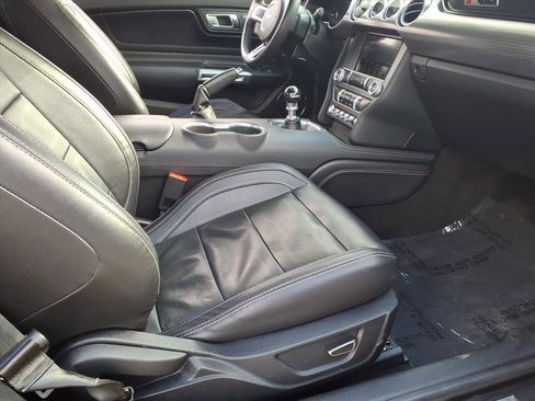 Used 2019 Ford Mustang GT Premium w/ GT Performance Package image 9