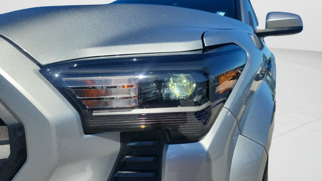Used 2024 Toyota Tacoma SR5 RWD image 24