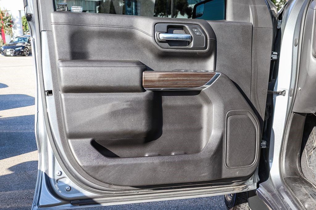Used 2021 Chevrolet Silverado 1500 LT Trail Boss w/ Bed Protection Package AWD/4WD image 21