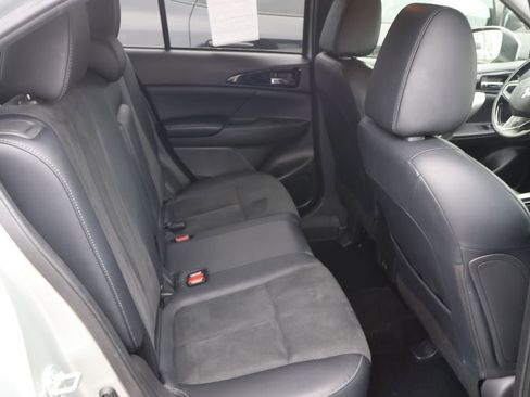 Used 2024 Mitsubishi Eclipse Cross SE AWD/4WD image 8