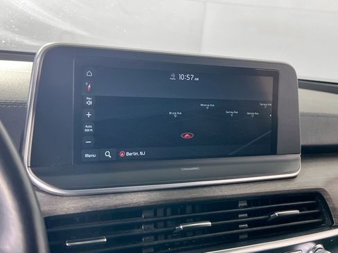 Used 2022 Kia Telluride EX w/ EX Premium Package AWD/4WD image 13