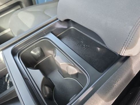 Used 2022 Land Rover Defender 90 X-Dynamic S image 18