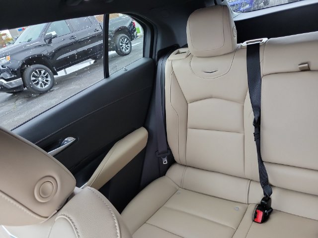 Certified 2024 Cadillac XT4 Luxury w/ Cold Weather Package FWD image 12