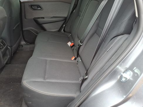 Used 2023 Nissan Rogue S AWD/4WD image 7