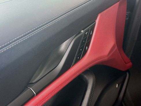 Certified 2022 Porsche Taycan image 19