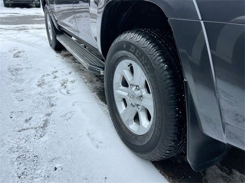 Used 2023 Toyota 4Runner SR5 Premium w/ Moonroof Package image 34