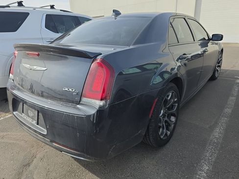 Used 2018 Chrysler 300 S w/ 300S Premium Group image 3