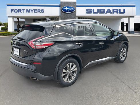Used 2018 Nissan Murano SL w/ Moonroof Package image 3