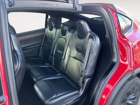 Used 2017 Tesla Model X 100D image 13