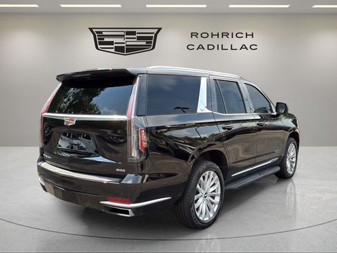 Used 2021 Cadillac Escalade Luxury AWD/4WD image 5