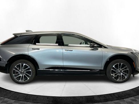 New 2025 Cadillac Optiq Sport 2 w/ LPO, Floor Liner Package image 7