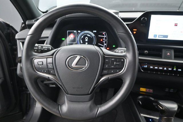 Used 2024 Lexus UX 250h F Sport FWD image 7