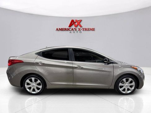 Used 2012 Hyundai Elantra Limited image 8