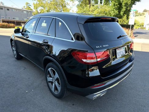 Used 2017 Mercedes-Benz GLC 300 image 6