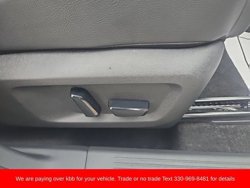 Used 2023 Nissan Rogue SL AWD/4WD image 26