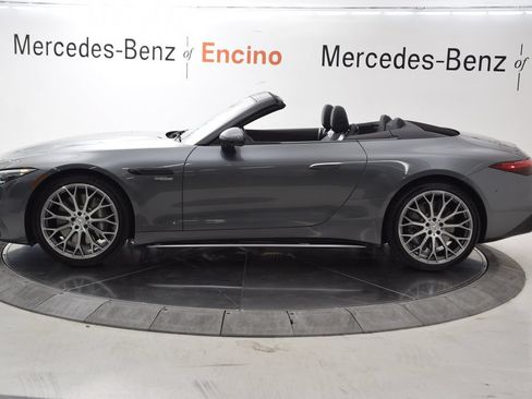 Used 2023 Mercedes-Benz SL 43 AMG image 4