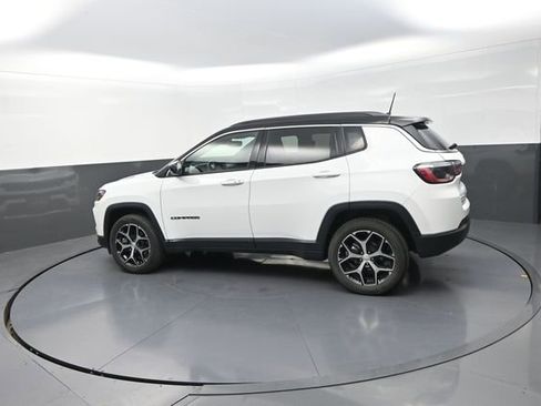 Used 2024 Jeep Compass Limited AWD/4WD image 55