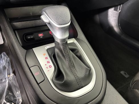 Used 2024 Kia Forte LXS FWD image 30